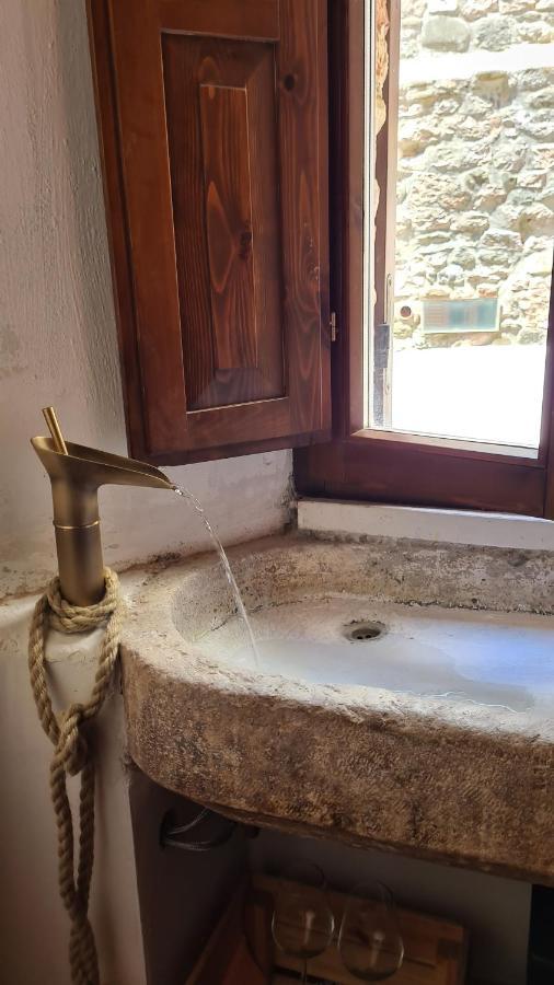 Casa Cristiano Bed&Breakfast Piobbico Esterno foto
