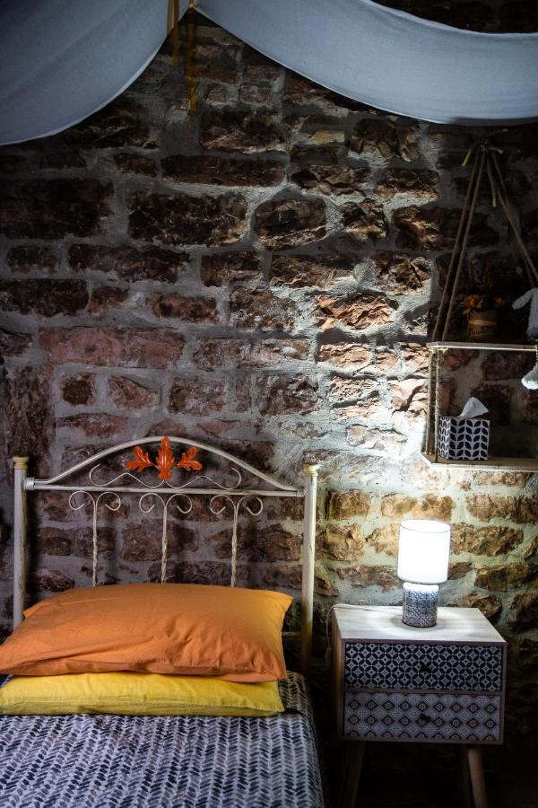Casa Cristiano Bed&Breakfast Piobbico Esterno foto