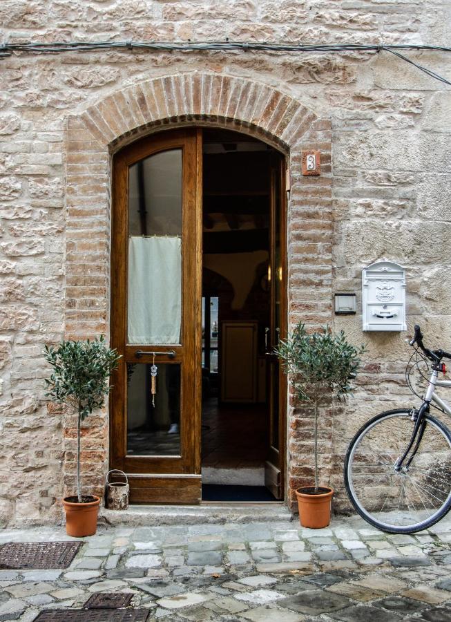 Casa Cristiano Bed&Breakfast Piobbico Esterno foto